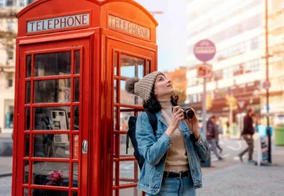 GROSSBRITANNIEN STREBT 50 MILLIONEN INTERNATIONALE TOURISTEN AN